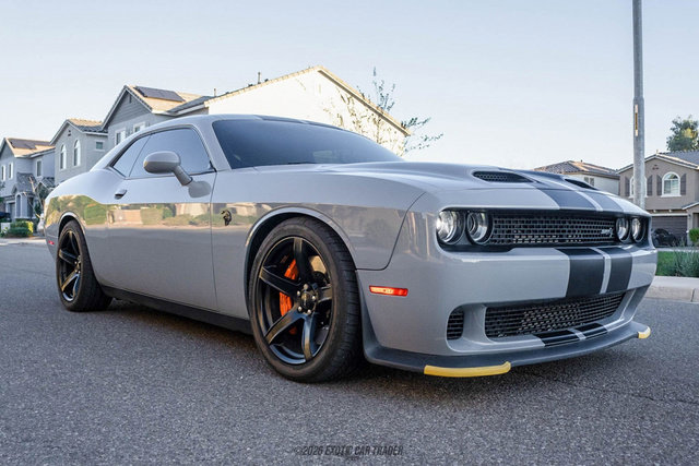 Used 2020 Dodge Challenger SRT Hellcat Redeye image 12
