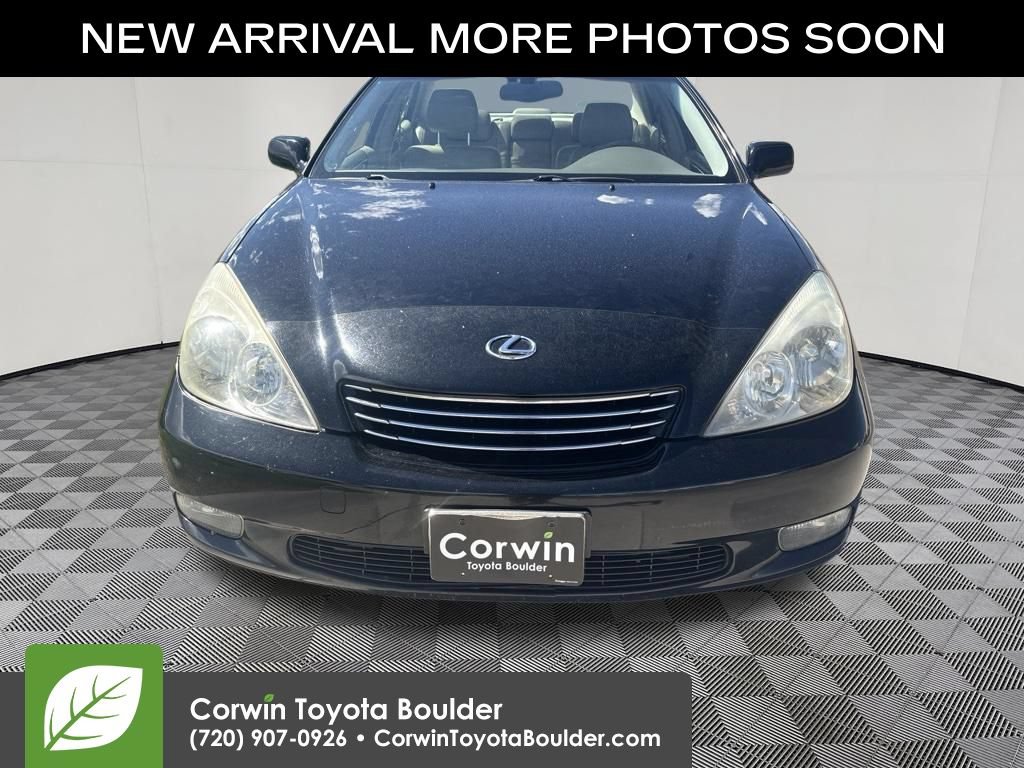 Used 2002 Lexus ES 330 FWD video 2