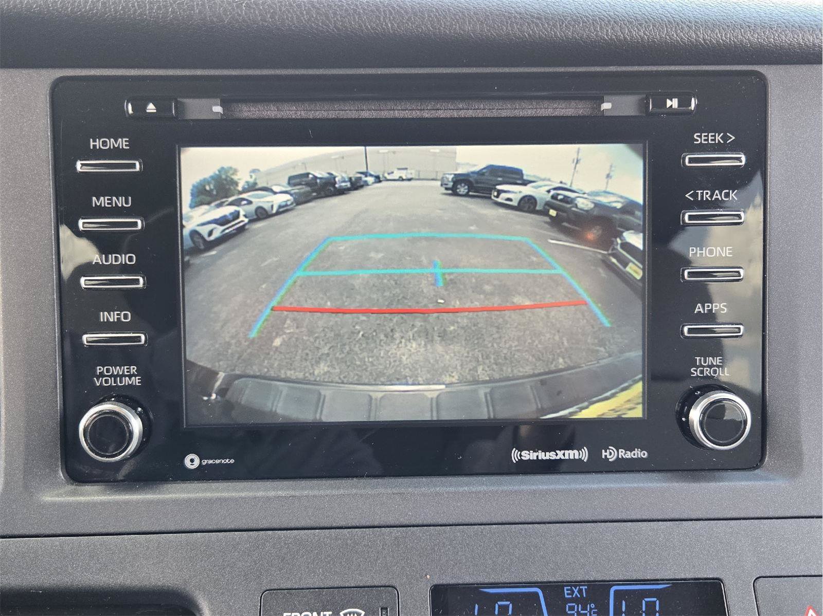 Used 2018 Toyota Sienna LE FWD image 16