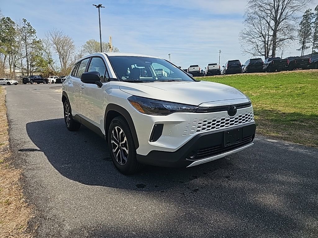 Used 2026 Toyota Corolla Cross XSE image 3