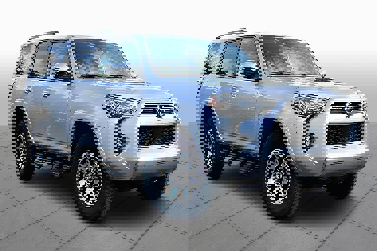 Used 2022 Toyota 4Runner TRD Off-Road Premium w/ Moonroof Package image 3