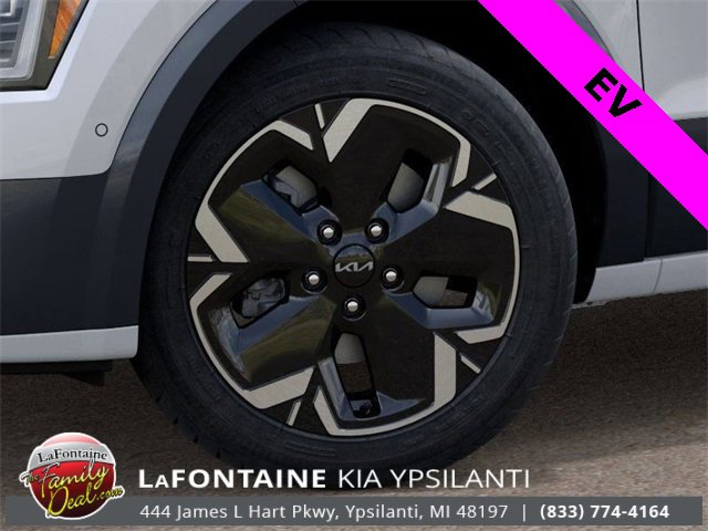 New 2025 Kia Niro Wave w/ Wave Preserve Package image 12