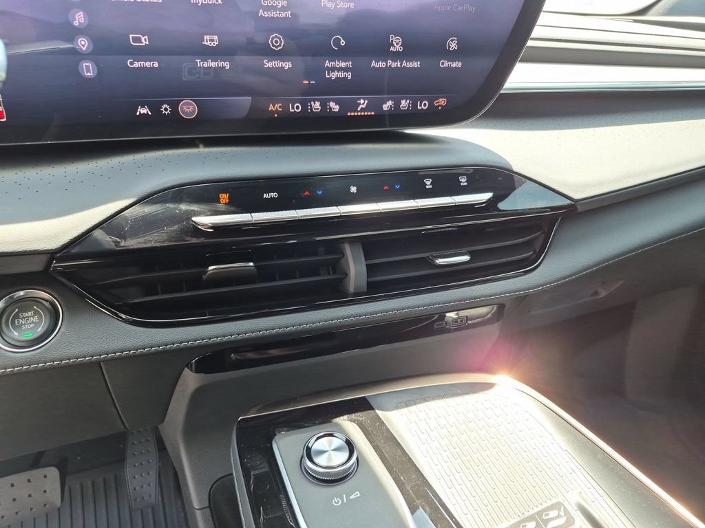 New 2026 Buick Enclave Avenir w/ Super Cruise Package FWD image 26