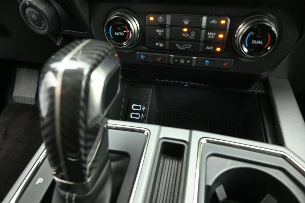 Used 2018 Ford F150 Raptor w/ Equipment Group 802A Luxury AWD/4WD image 18