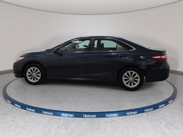 Used 2016 Toyota Camry LE FWD image 9