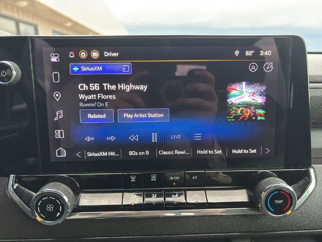 Used 2024 Chevrolet Colorado Trail Boss w/ Technology Package AWD/4WD image 21