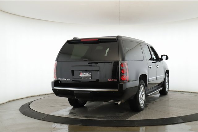 Used 2013 GMC Yukon XL Denali image 7