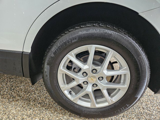 Used 2022 Chevrolet Equinox LS w/ LPO, Floor Liner Package FWD image 31