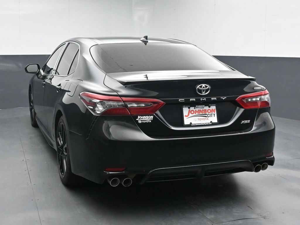 Used 2023 Toyota Camry XSE FWD image 6
