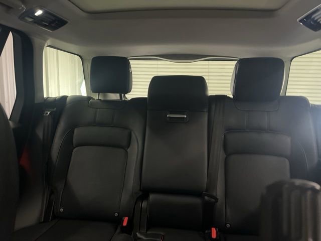 Used 2021 Land Rover Range Rover Westminster Edition image 12