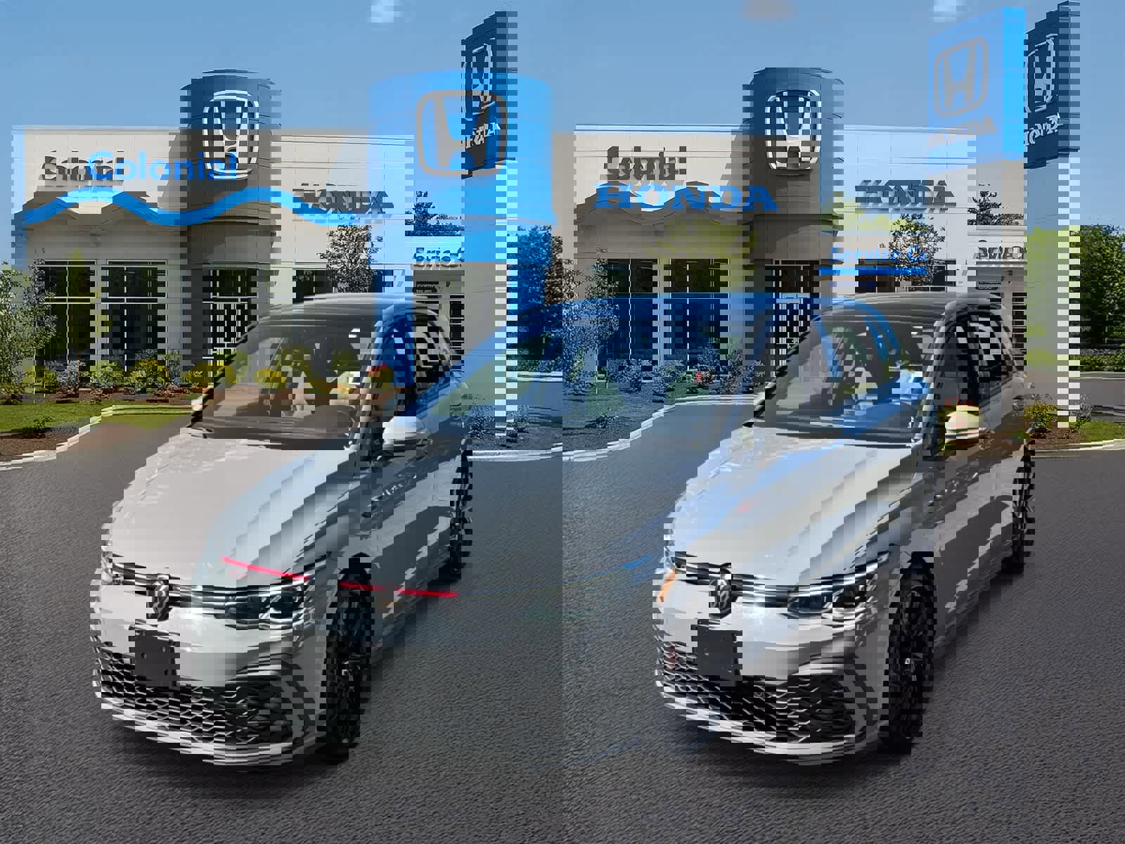 Used 2022 Volkswagen GTI SE video 1