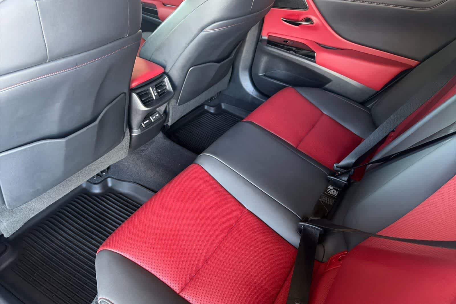 Used 2022 Lexus ES 350 F Sport w/ Accessory Package 2 FWD image 4