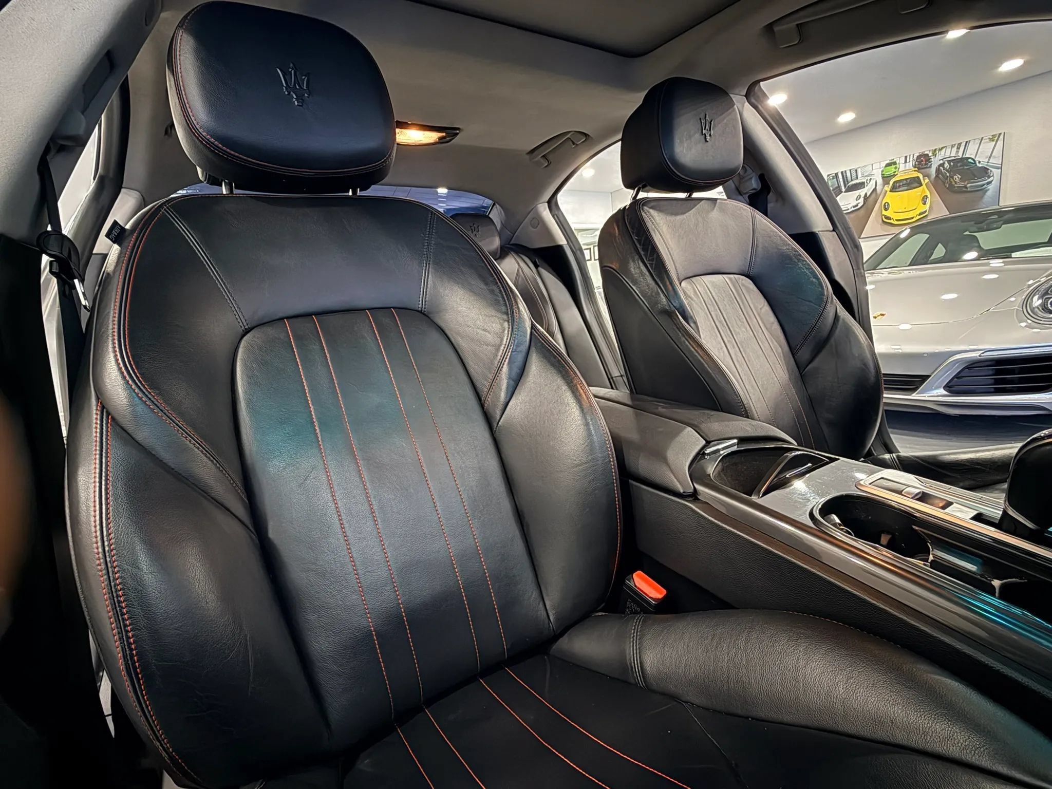 Used 2016 Maserati Ghibli RWD image 18