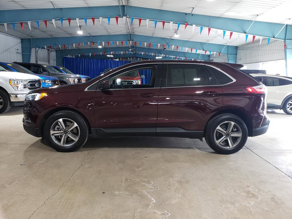 Used 2023 Ford Edge SEL w/ Convenience Package image 7