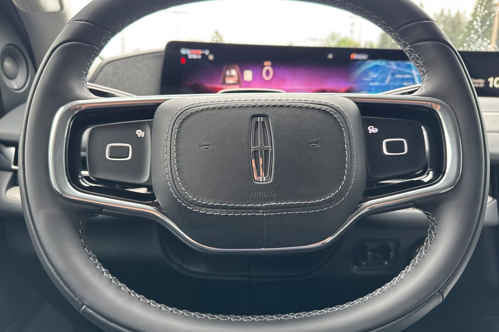 New 2025 Lincoln Navigator Reserve image 21