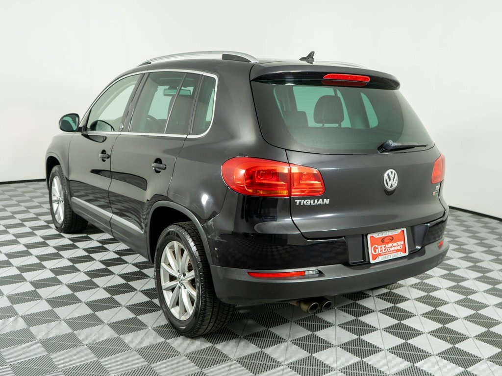 Used 2017 Volkswagen Tiguan Wolfsburg Edition image 4
