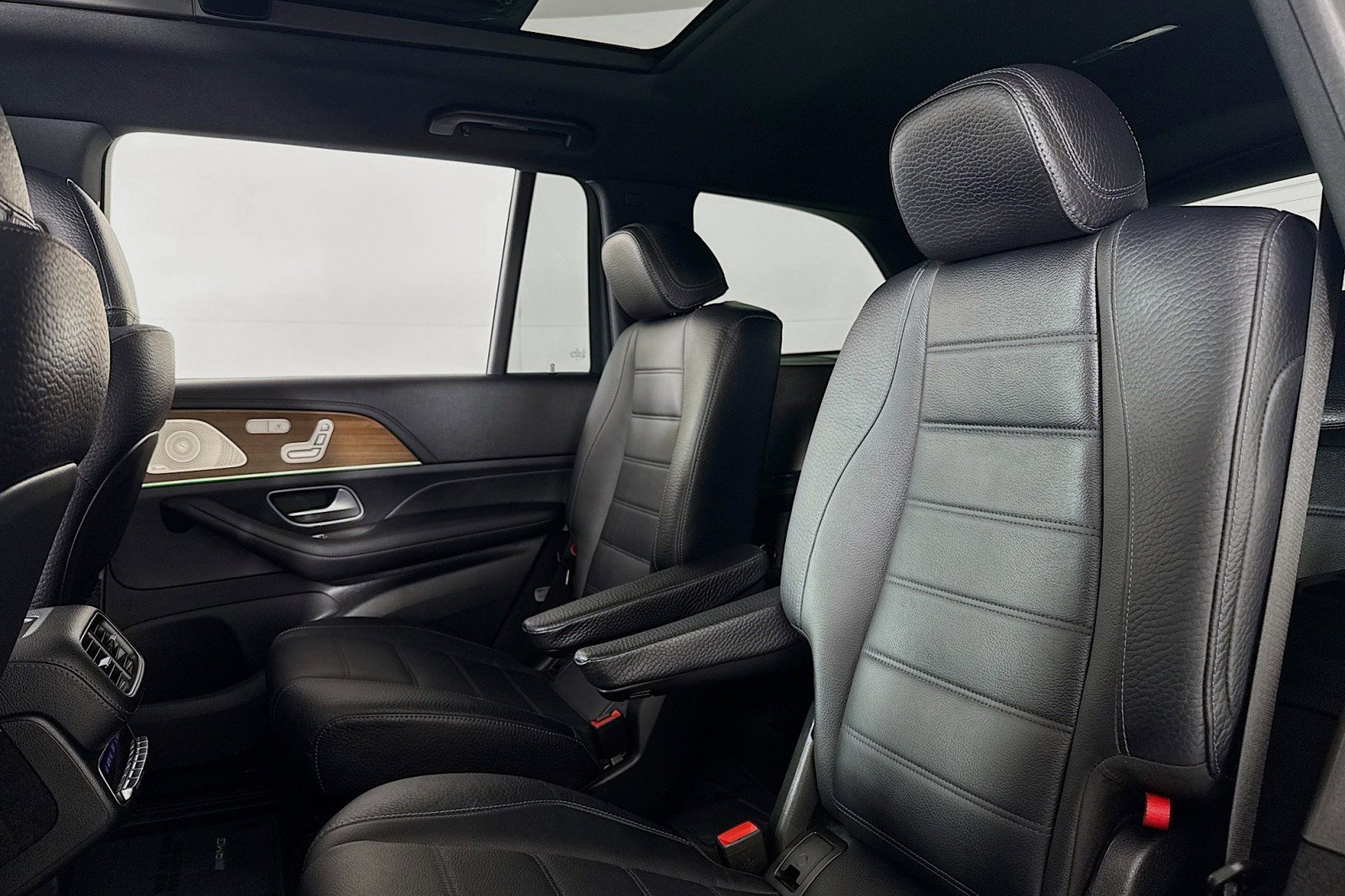 Certified 2022 Mercedes-Benz GLS 450 4MATIC image 8