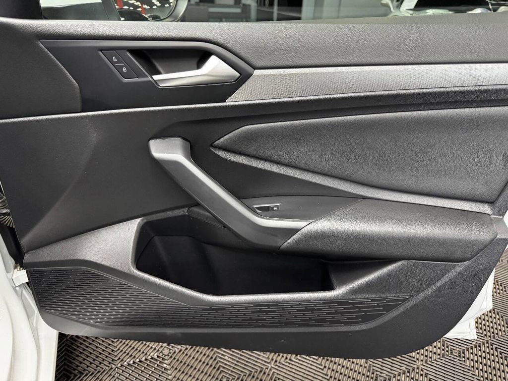 Used 2019 Volkswagen Jetta SE image 59