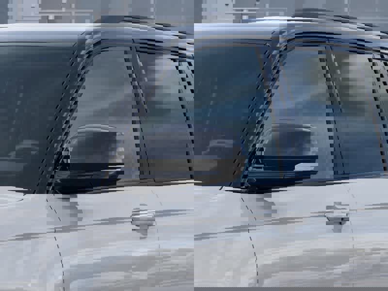 New 2025 Jeep Grand Cherokee Limited image 12