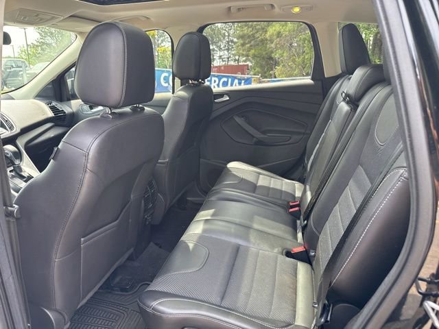 Used 2016 Ford Escape SE w/ SE Chrome Package FWD image 13