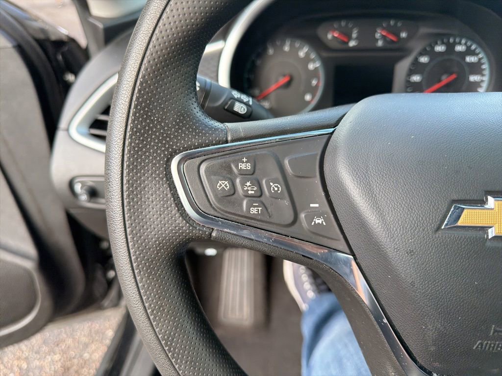 Used 2023 Chevrolet Malibu LT image 10