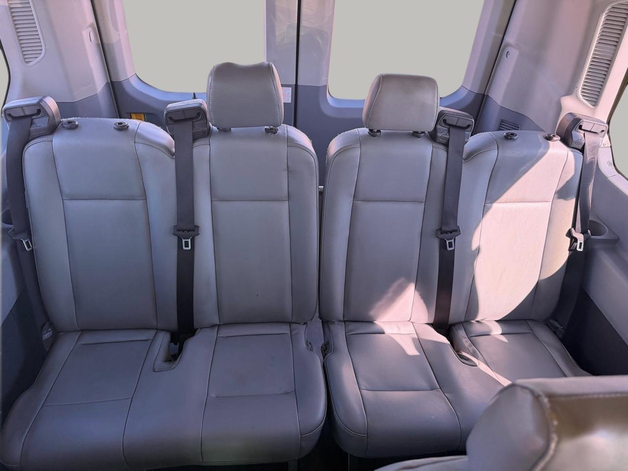 Used 2019 Ford Transit 350 XL image 25
