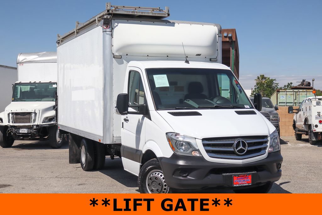Used 2018 Mercedes-Benz Sprinter 3500 image 2