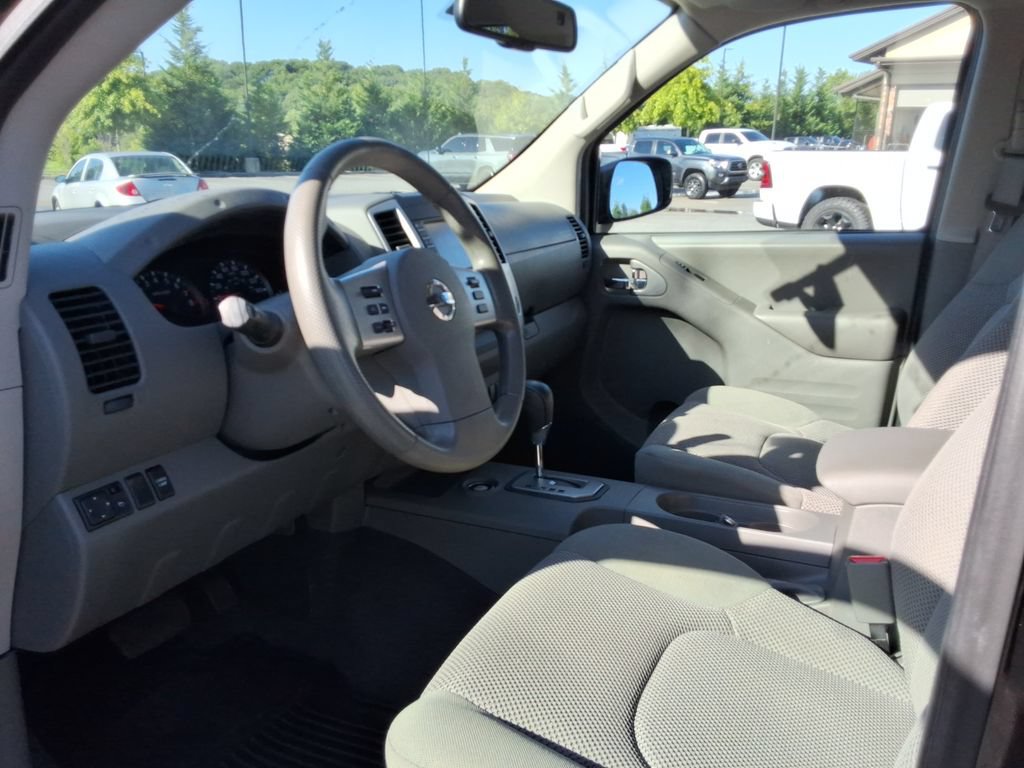 Used 2021 Nissan Frontier SV RWD image 22