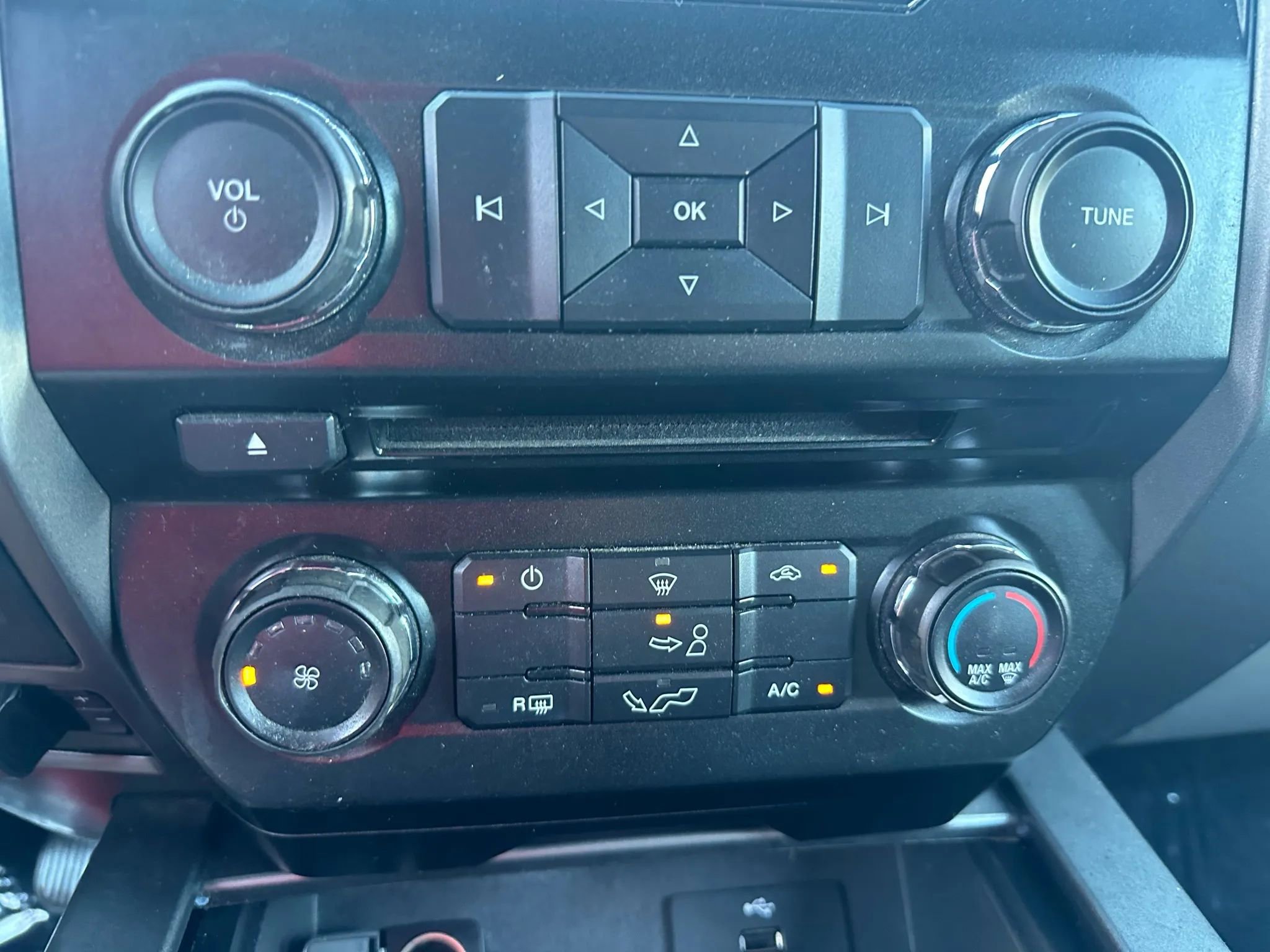 Used 2016 Ford F150 XLT w/ Equipment Group 301A Mid image 16