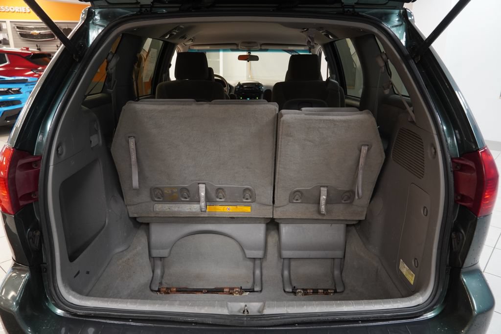 Used 2004 Toyota Sienna FWD image 11