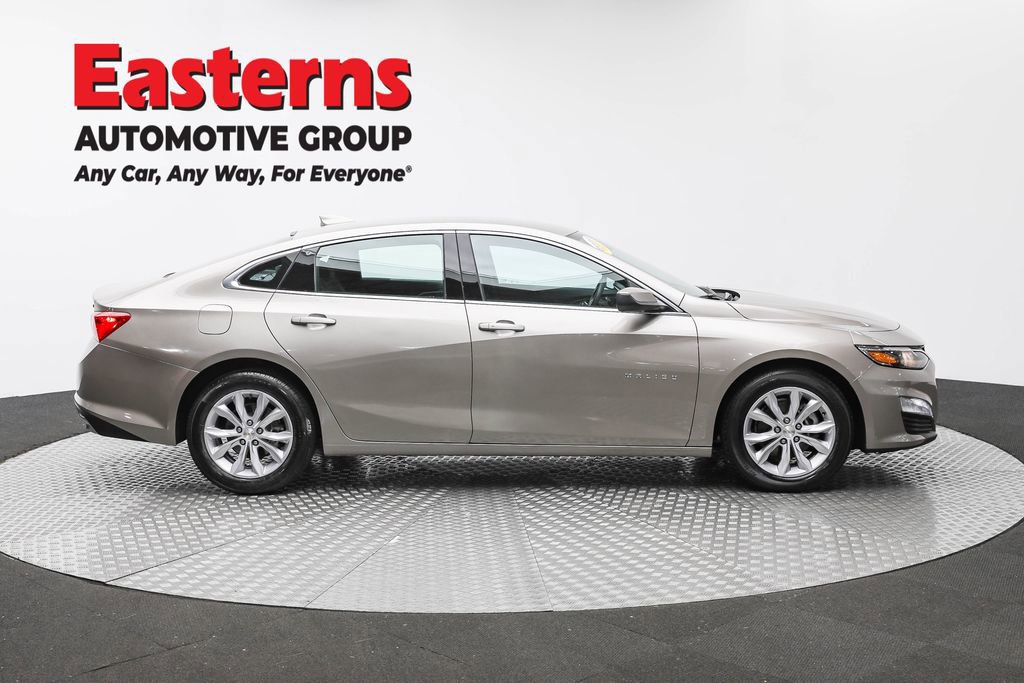 Used 2023 Chevrolet Malibu LT image 4