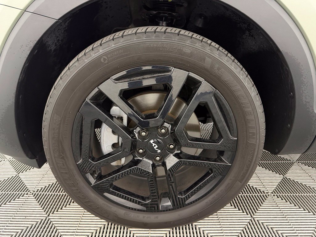 Used 2024 Kia Telluride SX X-Line AWD/4WD image 8