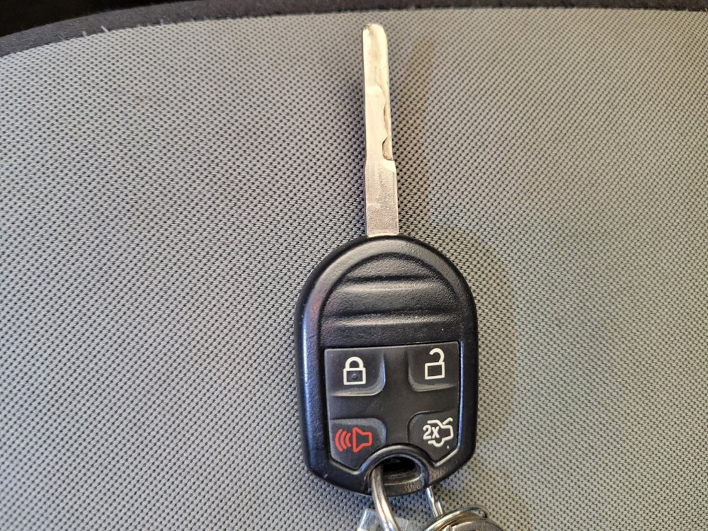 Used 2018 Ford Fiesta S FWD image 32