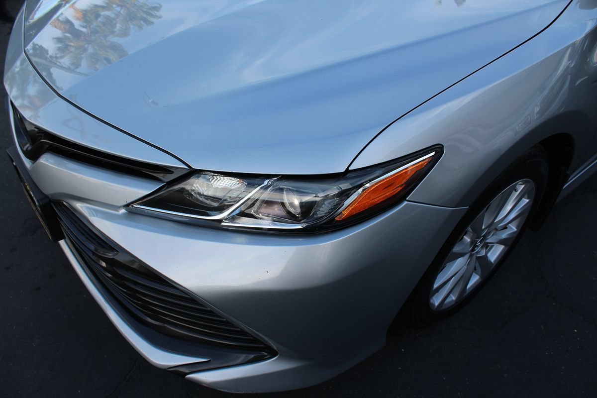 Used 2019 Toyota Camry LE w/ Carpet Mat Package FWD image 10