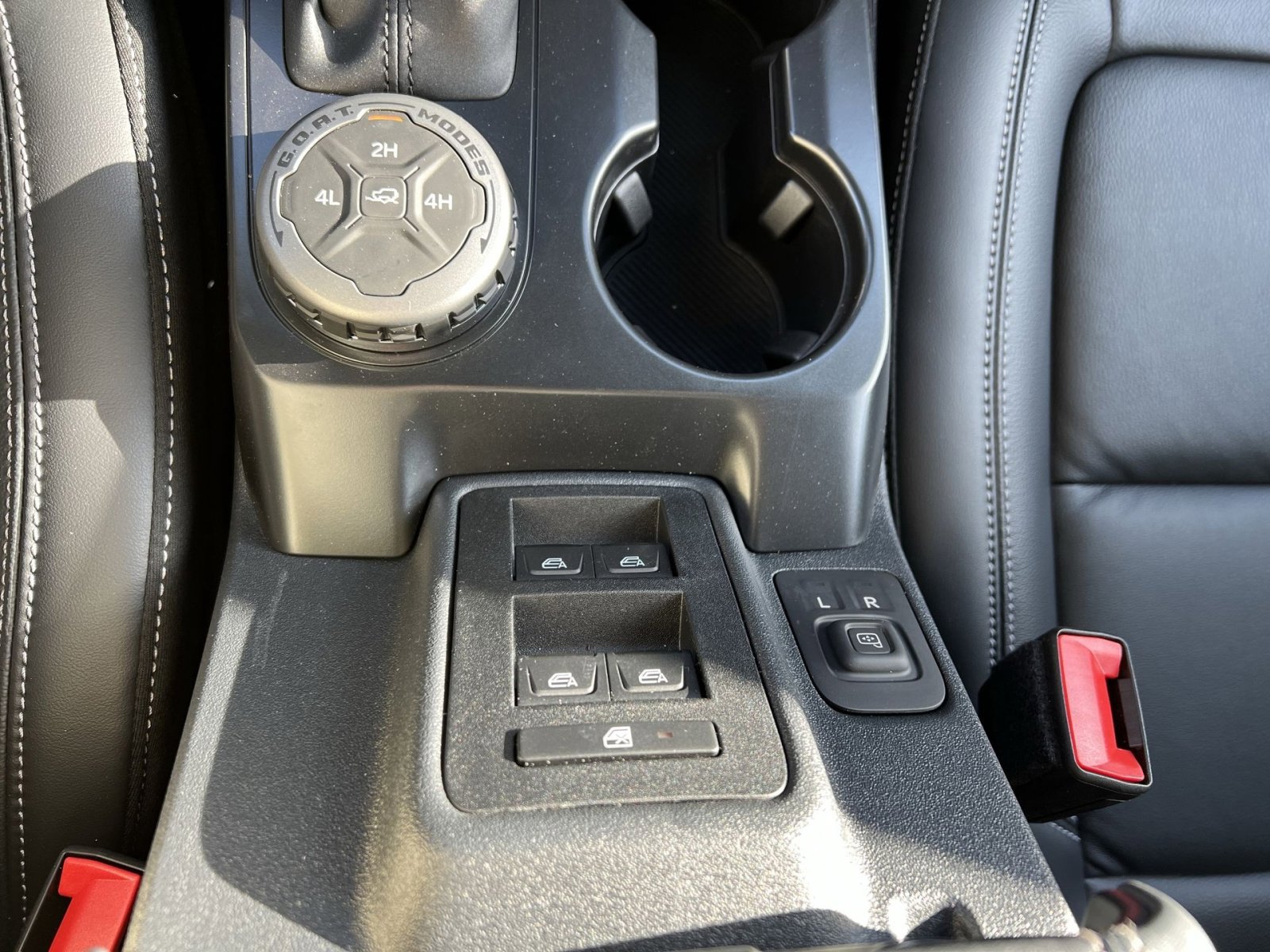 New 2025 Ford Bronco Outer Banks image 15