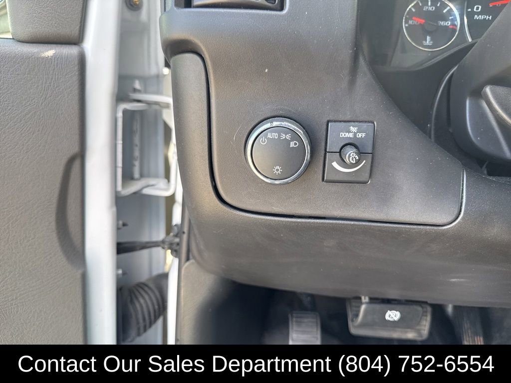 Used 2024 Chevrolet Express 2500 w/ Driver Convenience Package RWD image 16