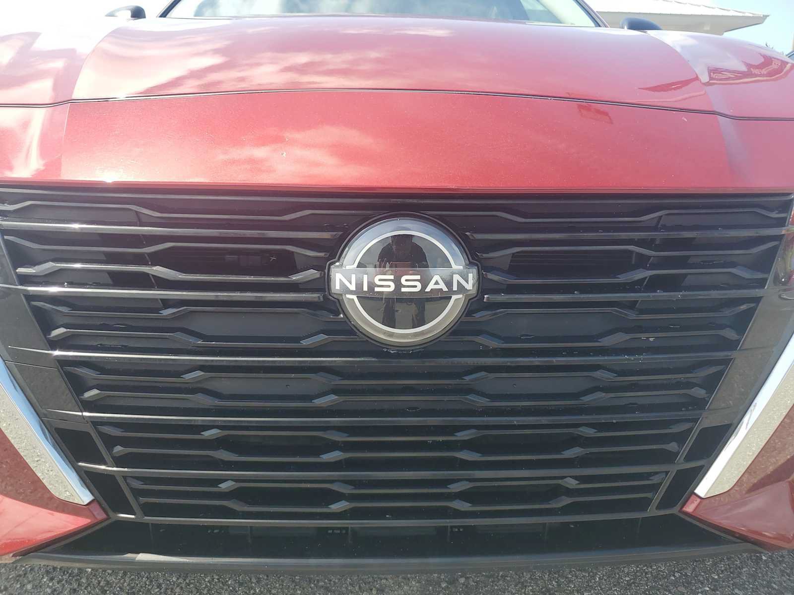 Used 2025 Nissan Altima 2.5 SV FWD image 17
