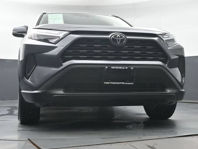 Used 2025 Toyota RAV4 XLE w/ Convenience Package AWD/4WD image 39