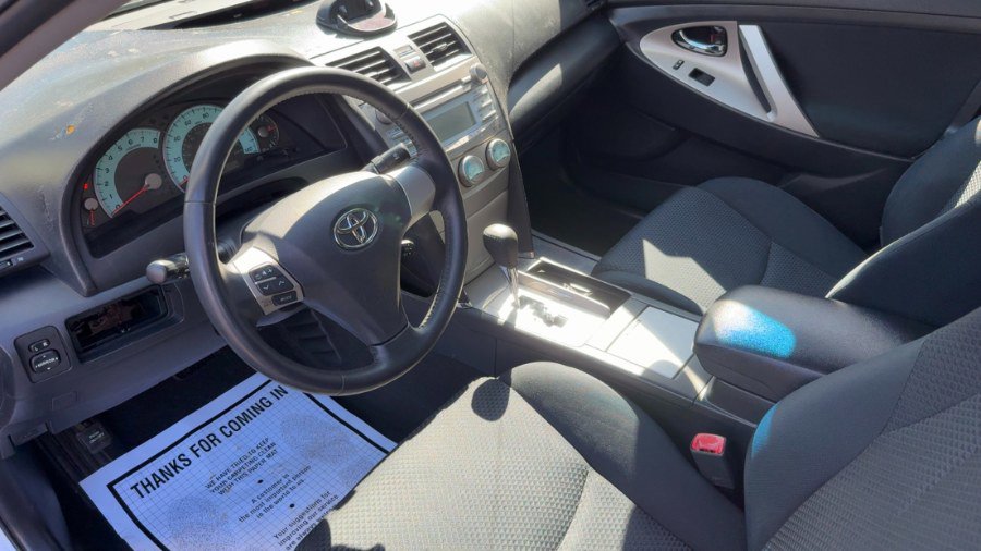Used 2009 Toyota Camry SE FWD image 9
