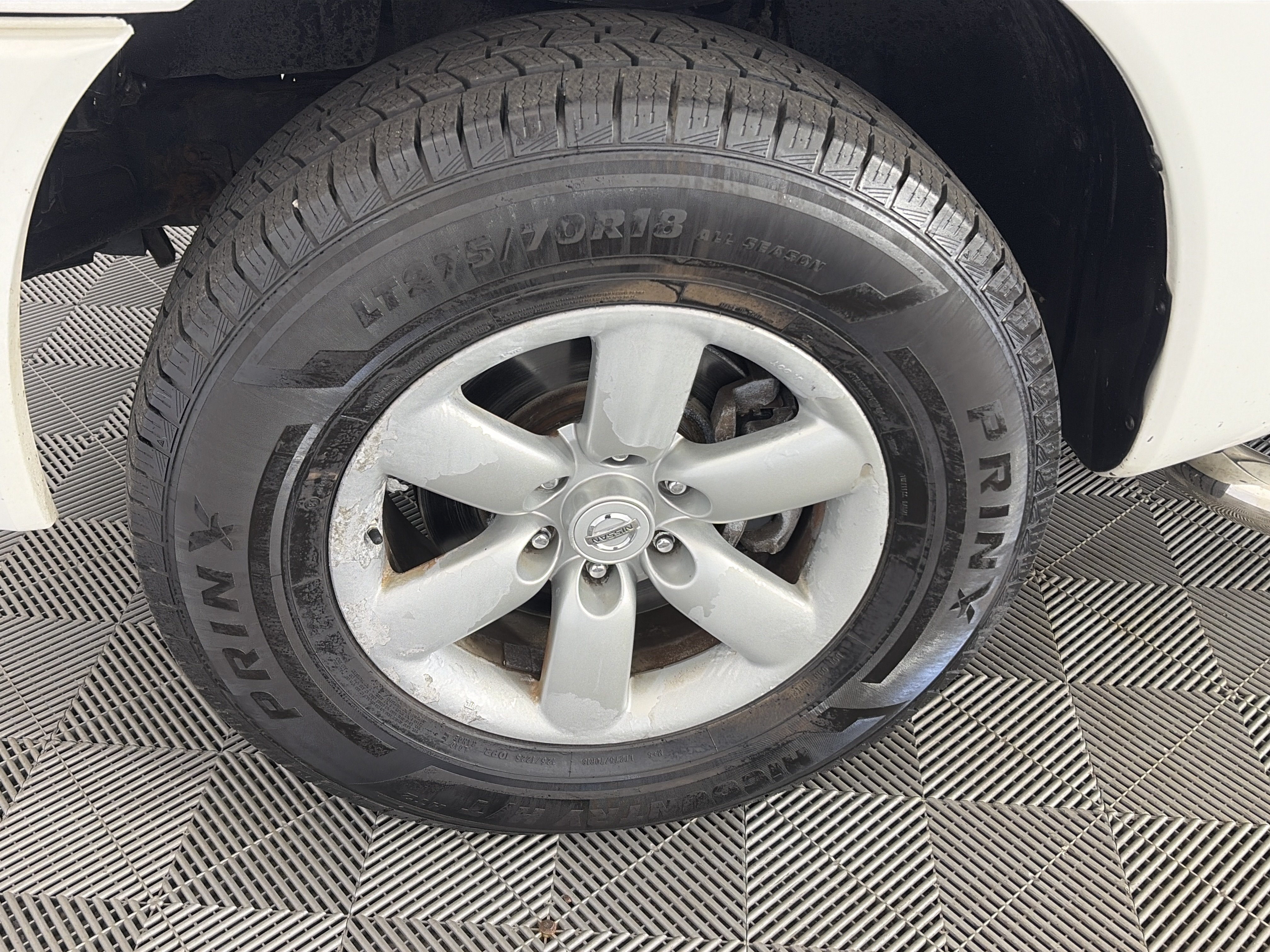 Used 2011 Nissan Titan SV w/ SV Premium Utility Pkg AWD/4WD image 13