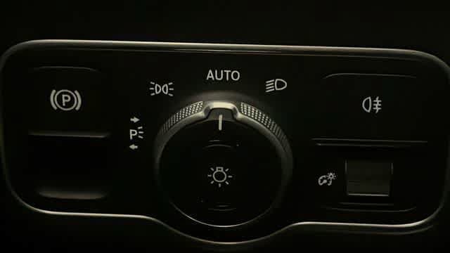 Certified 2026 Mercedes-Benz GLA 35 AMG 4MATIC image 4