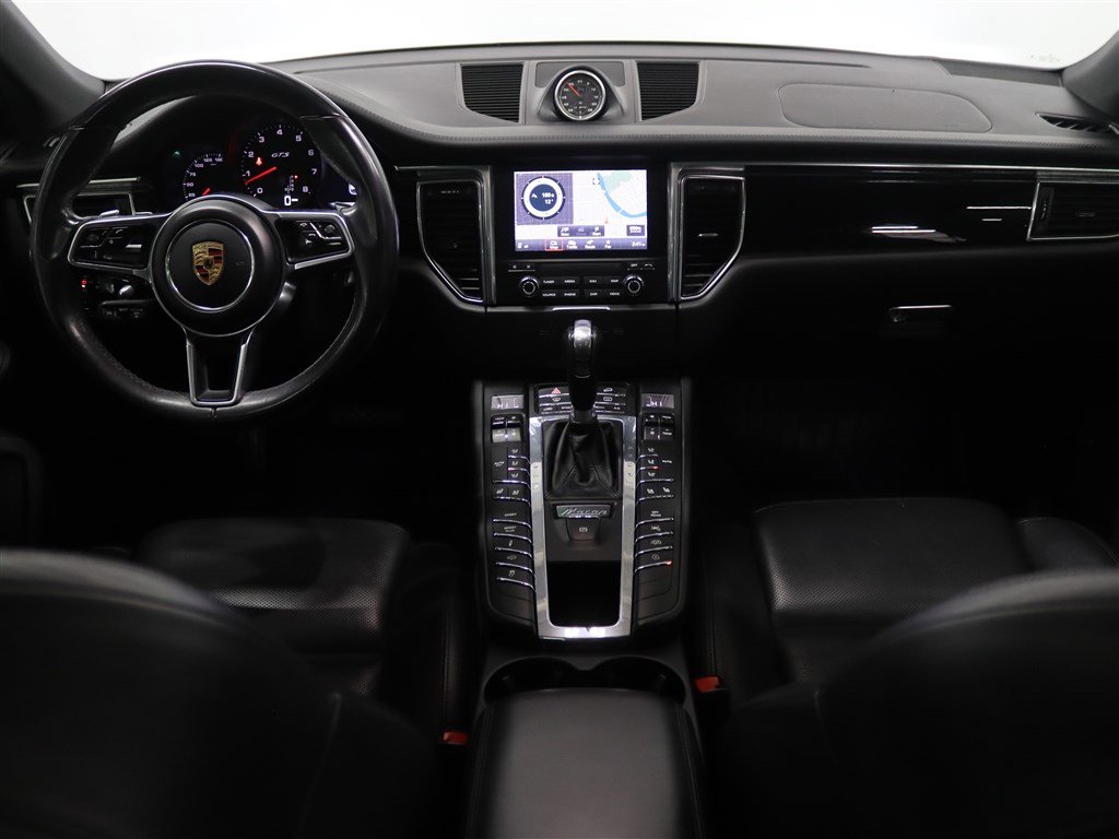 Used 2017 Porsche Macan GTS w/ Premium Package Plus AWD/4WD image 21