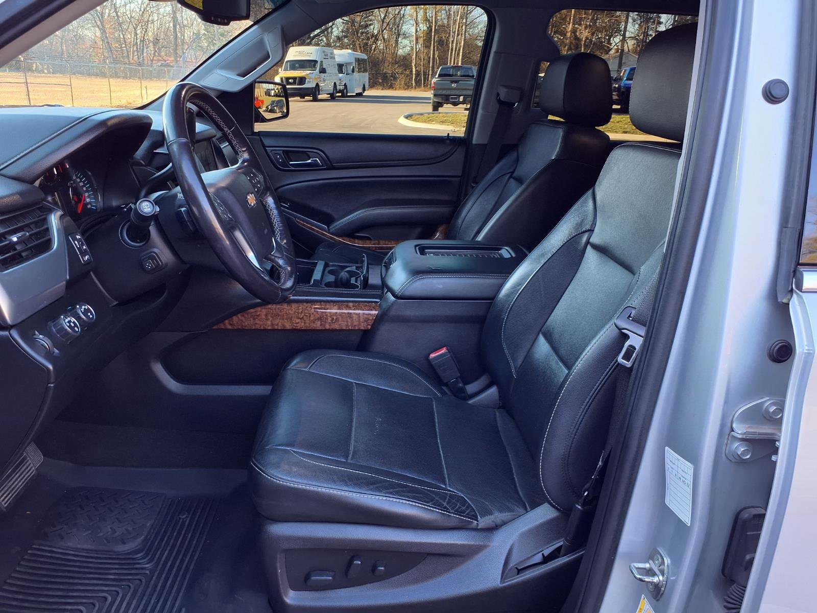 Used 2018 Chevrolet Tahoe Premier image 12