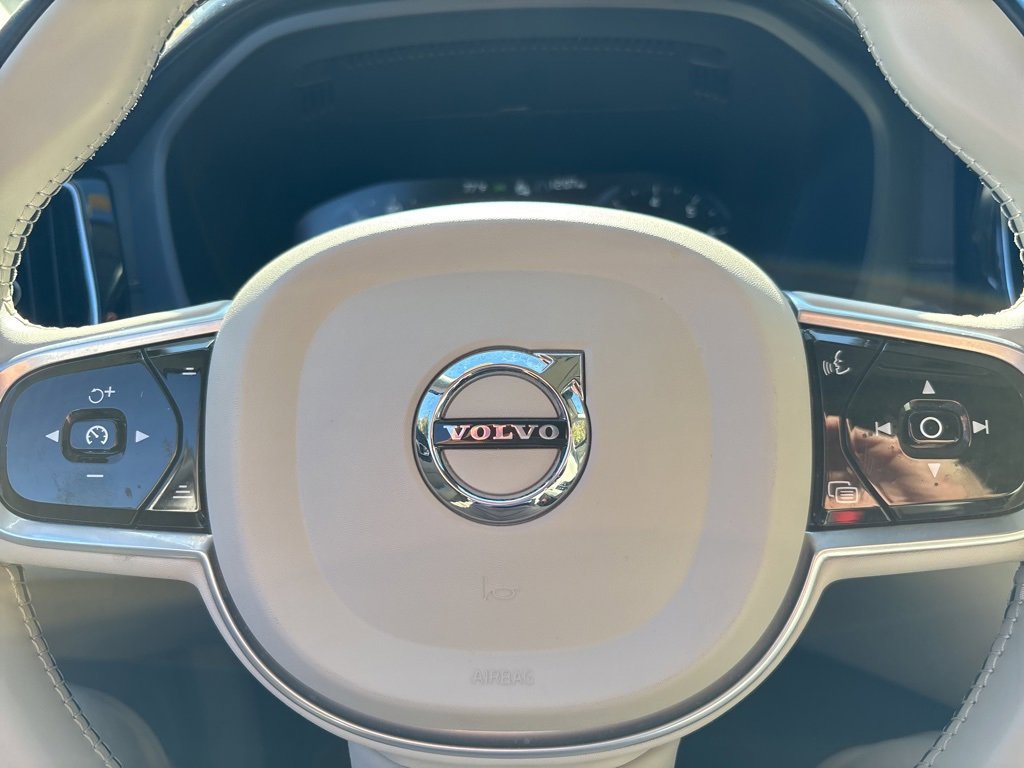Used 2021 Volvo XC60 T5 Inscription w/ Advanced Package image 14