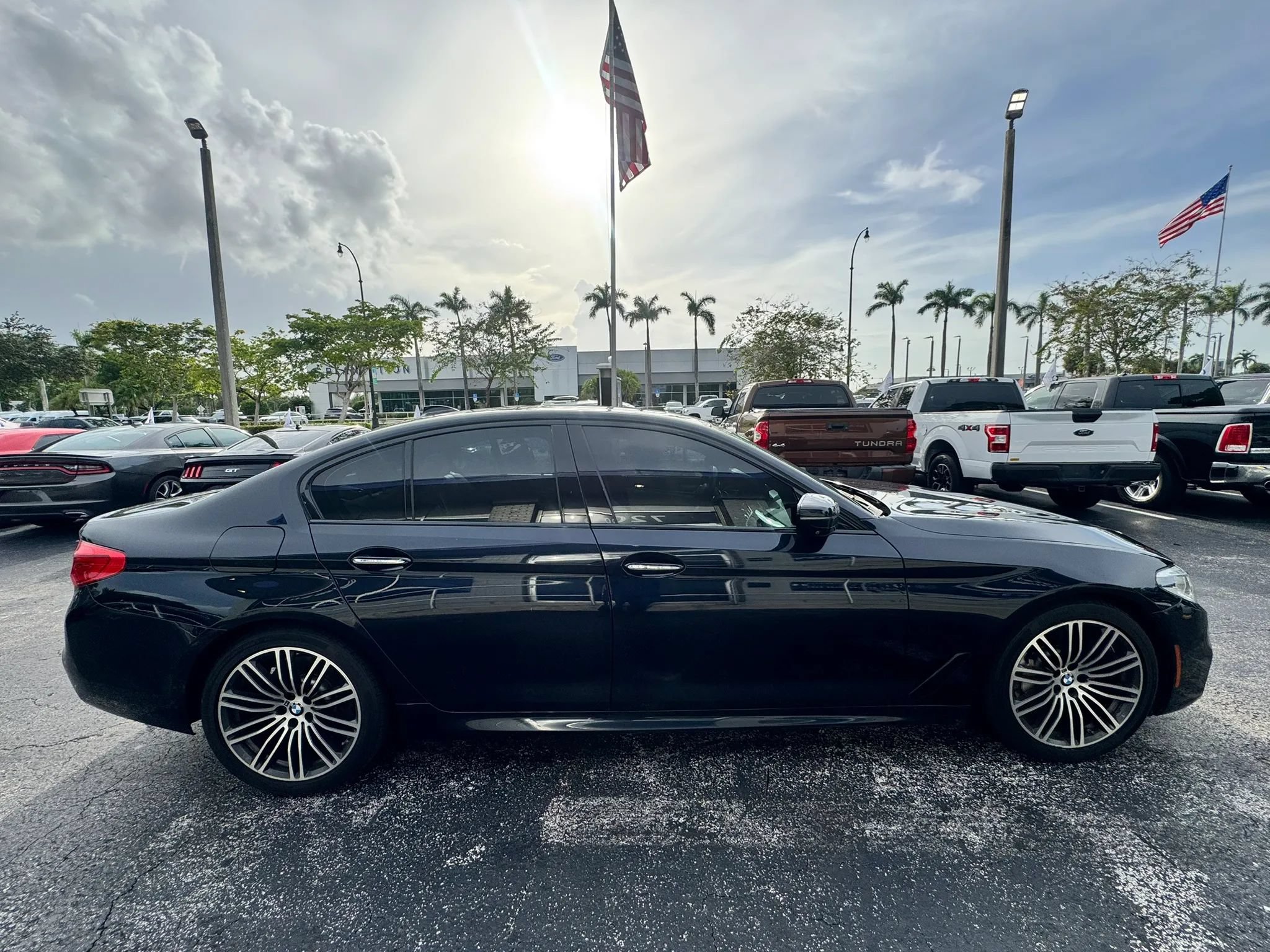 Used 2018 BMW 540i RWD image 9