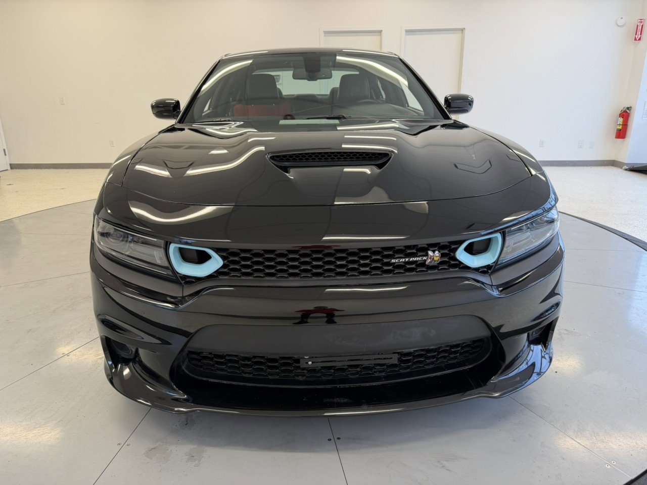 Used 2023 Dodge Charger Scat Pack w/ Plus Group image 2