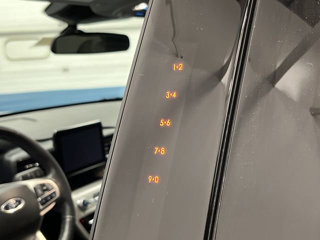 Used 2023 Ford Explorer XLT w/ Equipment Group 202A image 38