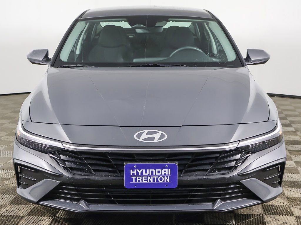Certified 2024 Hyundai Elantra SEL image 10