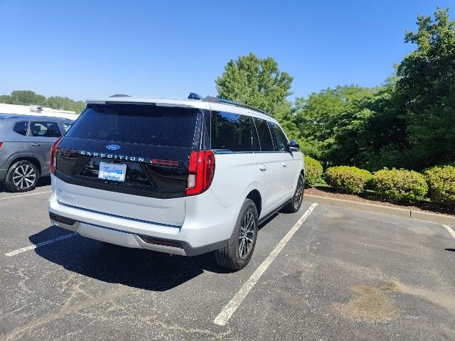 Used 2025 Ford Expedition Platinum AWD/4WD image 24