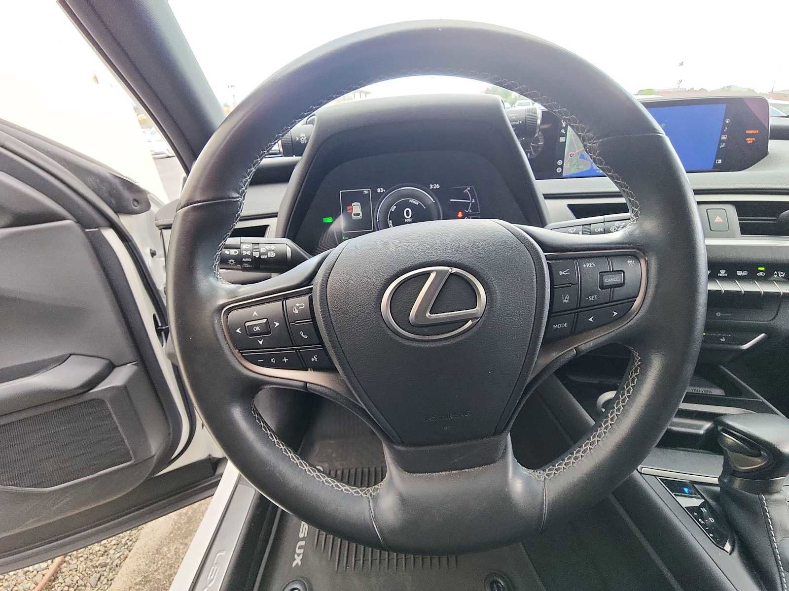 Used 2021 Lexus UX 250h 250h Luxury image 15